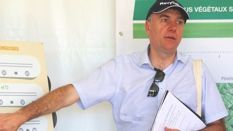 Revysol associé au SDHI Xemium sera sans doute la première solution fongicide développée par BASF. « Le positionnement au T2, lié à la performance du fongicide, pourrait faire évoluer les pratiques sur blé tendre », estime Jérôme Tournier, responsable du pôle céréales. © A.-M. LAVILLE